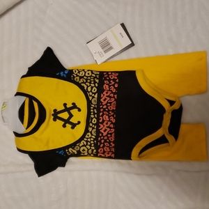 𝅺NWT baby set Akademiks